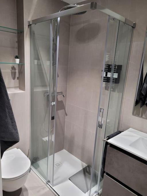 Apartamento Azabache Zaragoza Dış mekan fotoğraf