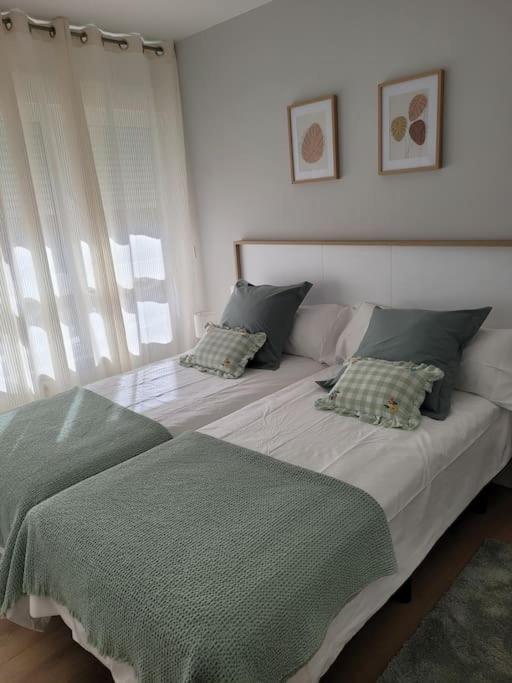 Apartamento Azabache Zaragoza Dış mekan fotoğraf