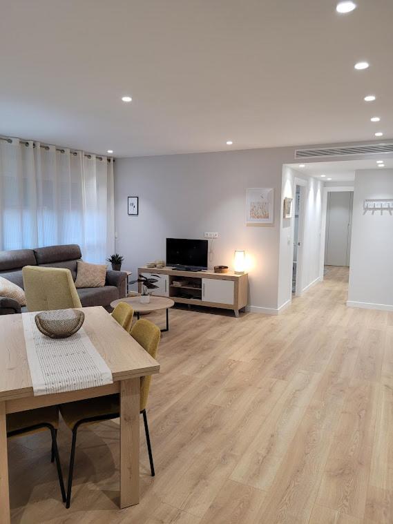 Apartamento Azabache Zaragoza Dış mekan fotoğraf