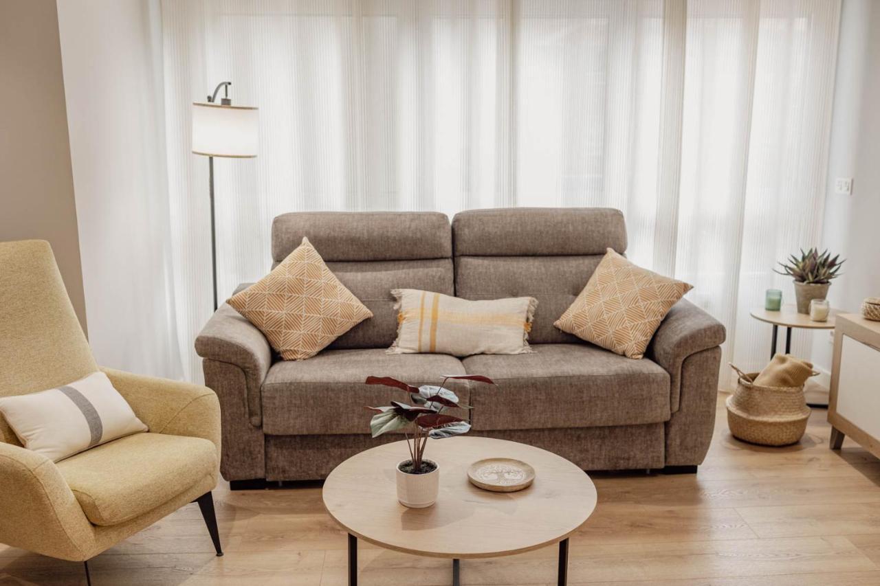 Apartamento Azabache Zaragoza Dış mekan fotoğraf